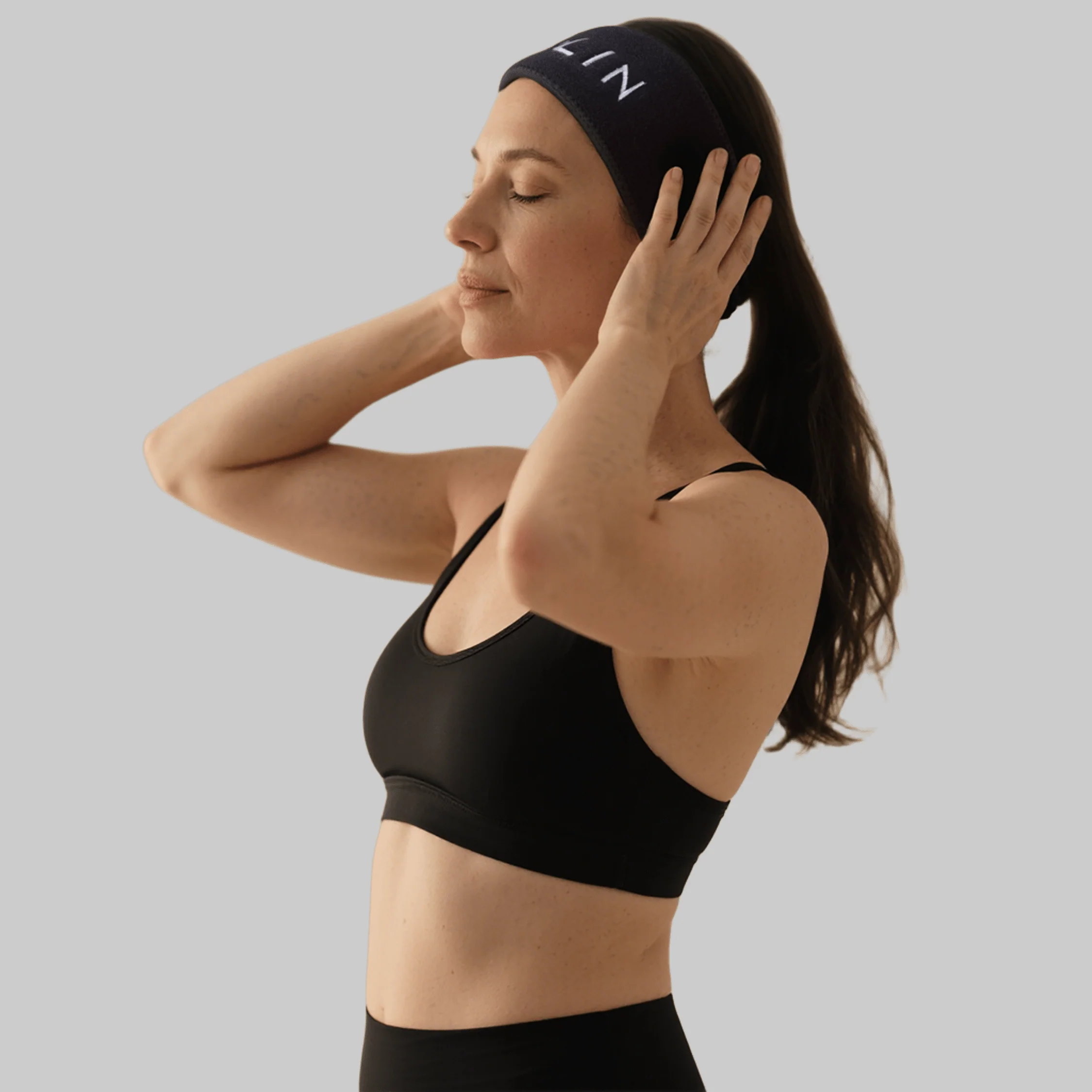 FocusLux Laser Light Therapy Wrap - Image 11