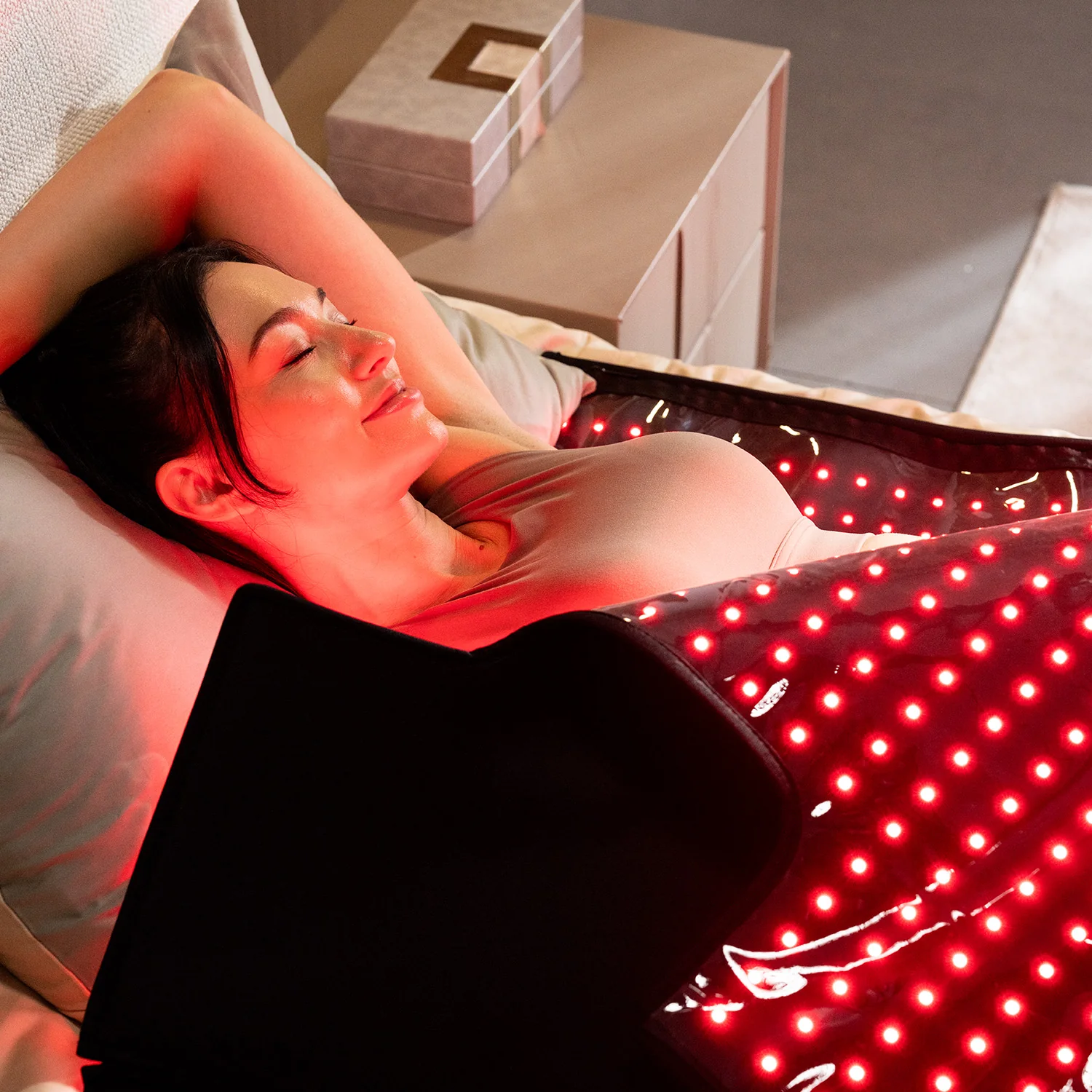 Megelin Red Infrared Light Therapy Bag - Image 4