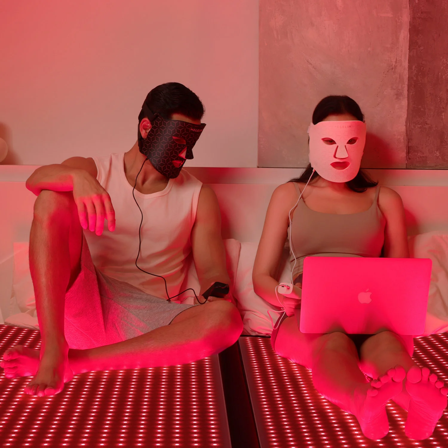Megelin Red Infrared Light Therapy Bag - Image 8