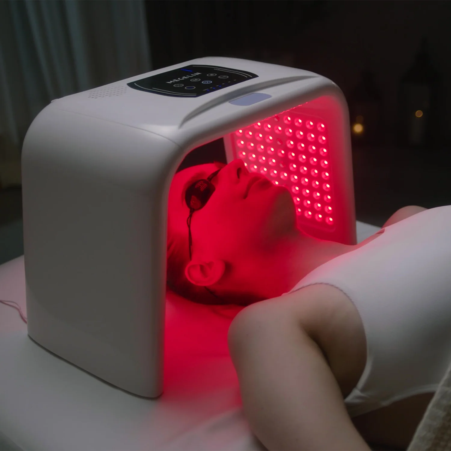 LED Red Light Therapy Machine - Image 4